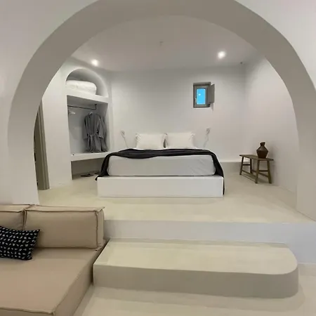 Saliagos Complex With Private Pools Antiparos