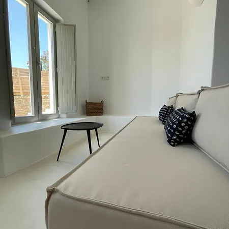 Saliagos Complex With Private Pools Villa Antiparos