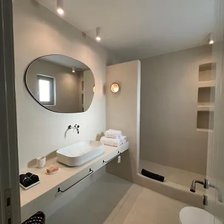 Saliagos Complex With Private Pools Villa