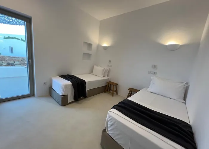 Saliagos Complex With Private Pools Villa