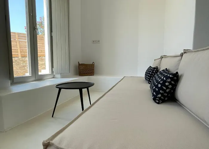 Saliagos Complex With Private Pools Villa Andiparo