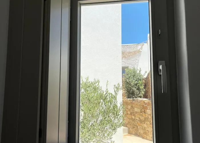 Villa Saliagos Complex With Private Pools